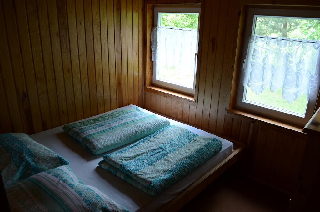 Bed and Breakfast Gosciniec Hetman à Mikołajki Chambre photo