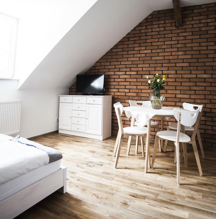Bed and Breakfast Gosciniec Hetman à Mikołajki Chambre photo