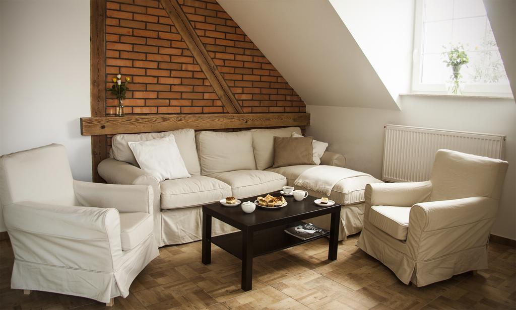 Bed and Breakfast Gosciniec Hetman à Mikołajki Extérieur photo